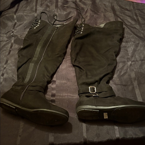 Torrid Black Over the Knee High Boots - Picture 1 of 7